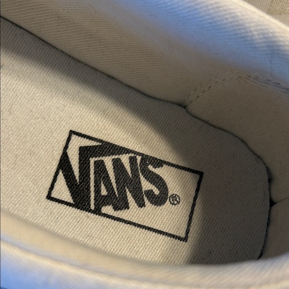 Vans Men's Gray Checkered Slip-On Shoes - Picture 3 of 7